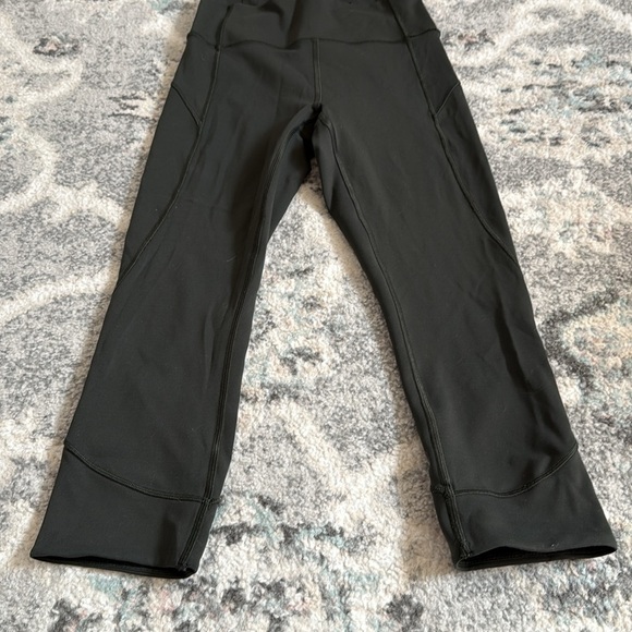 Lululemon In Movement Crop *Everlux 19" - Picture 3 of 10